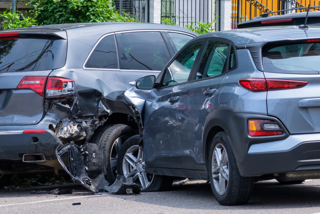 How a Los Angeles Car Accident Lawyer Can Help with Rear-End Collision Claims 6 Los Angeles car accident lawyer