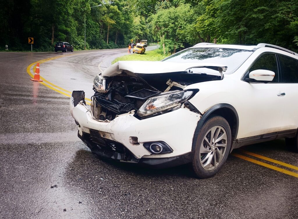 Common Mistakes to Avoid After a Crash: Santa Ana Car Accident Lawyer 7 Santa Ana car accident lawyer