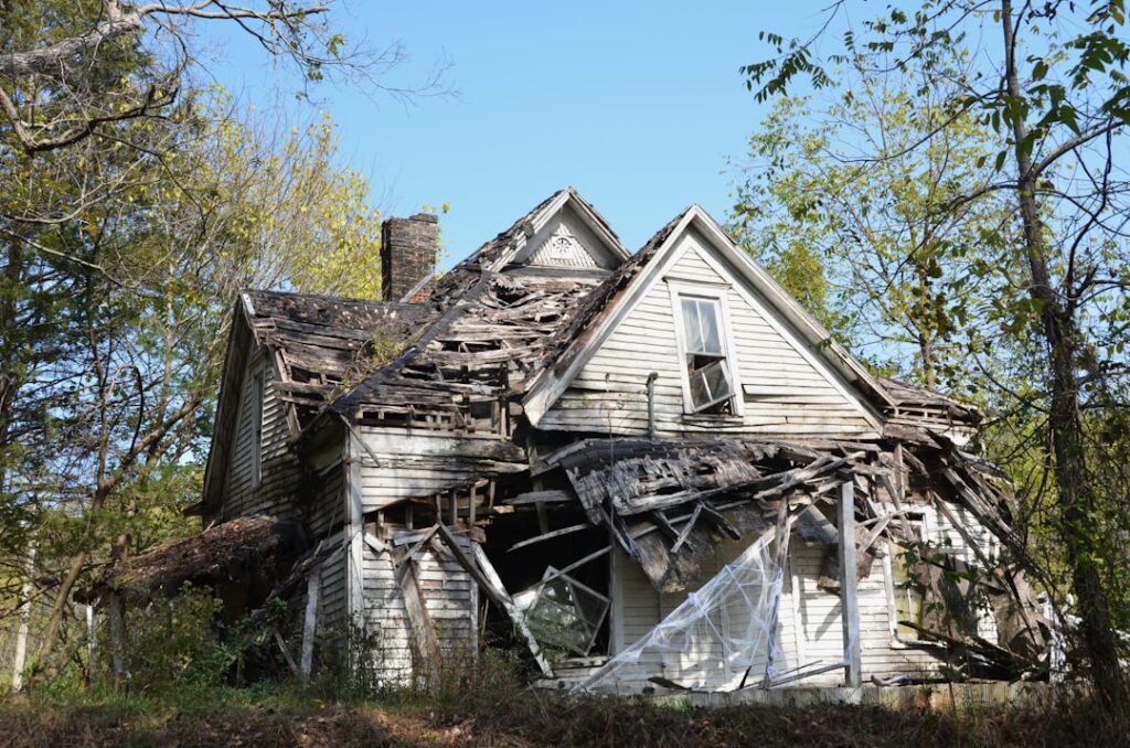 Proving Property Owner Negligence: A Guide 5 property owner negligence