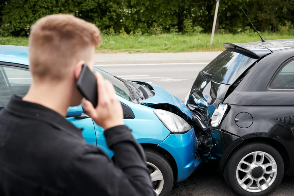 T bone accident attorney broadside collision busy intersection - T bone accident attorney